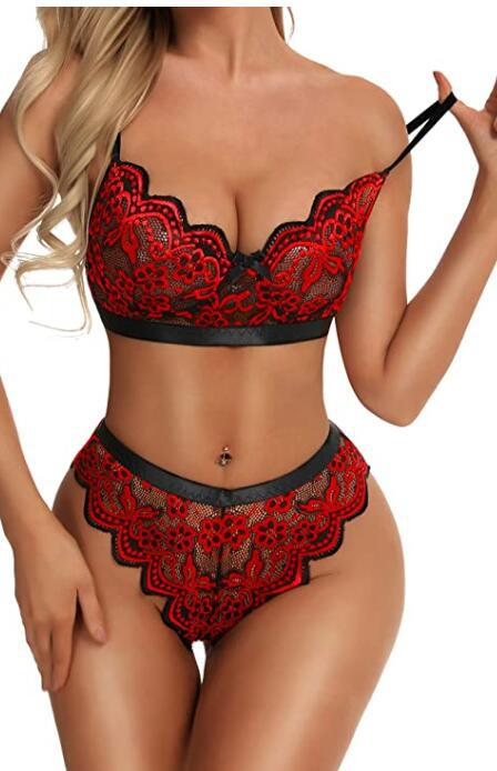 Scallop Lace Bra & Panty Set Castello Clothing Line