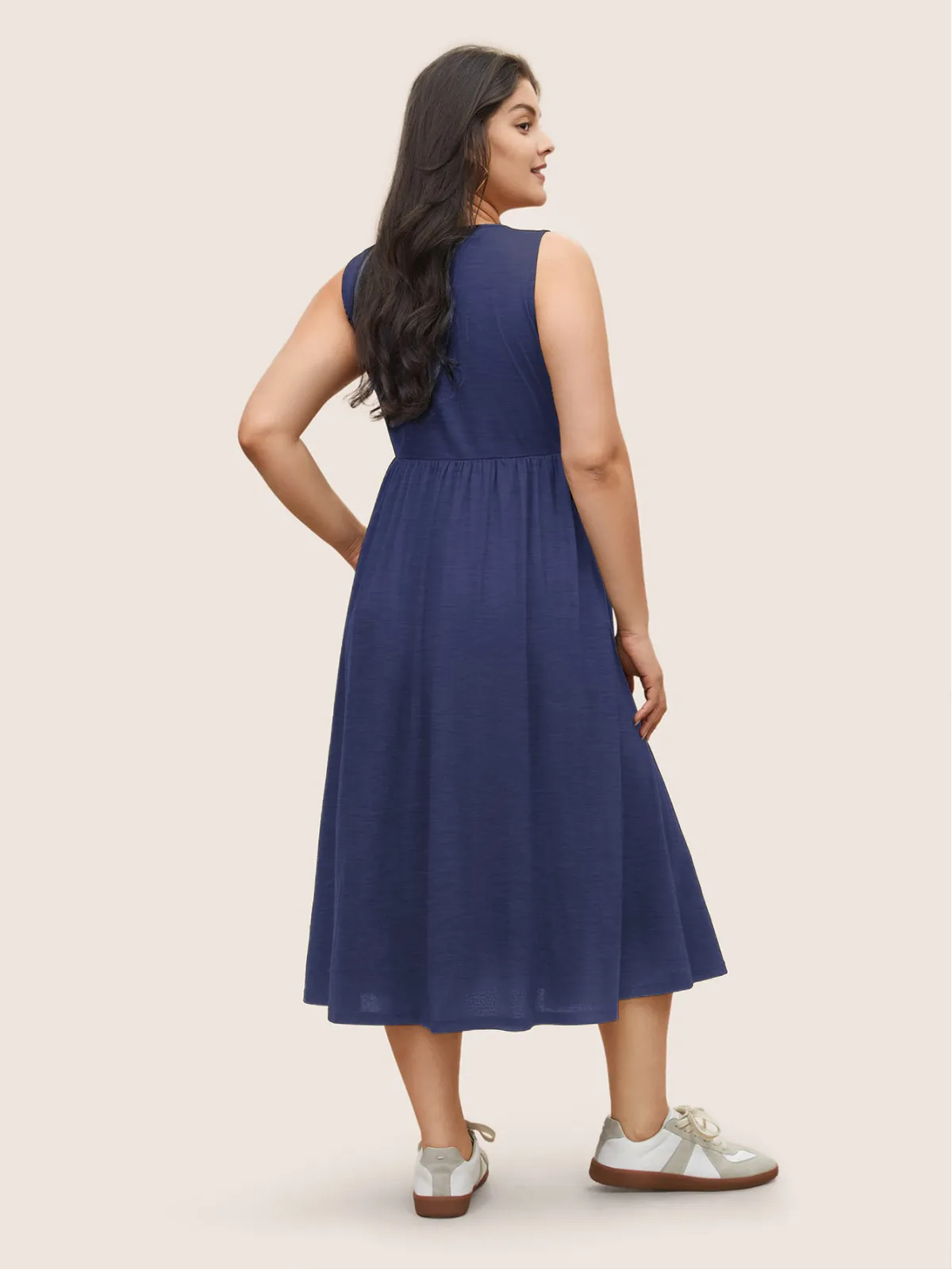 Kai Sleeveless Scoop Neck Pleated Midi Dress Castello Clothing Line