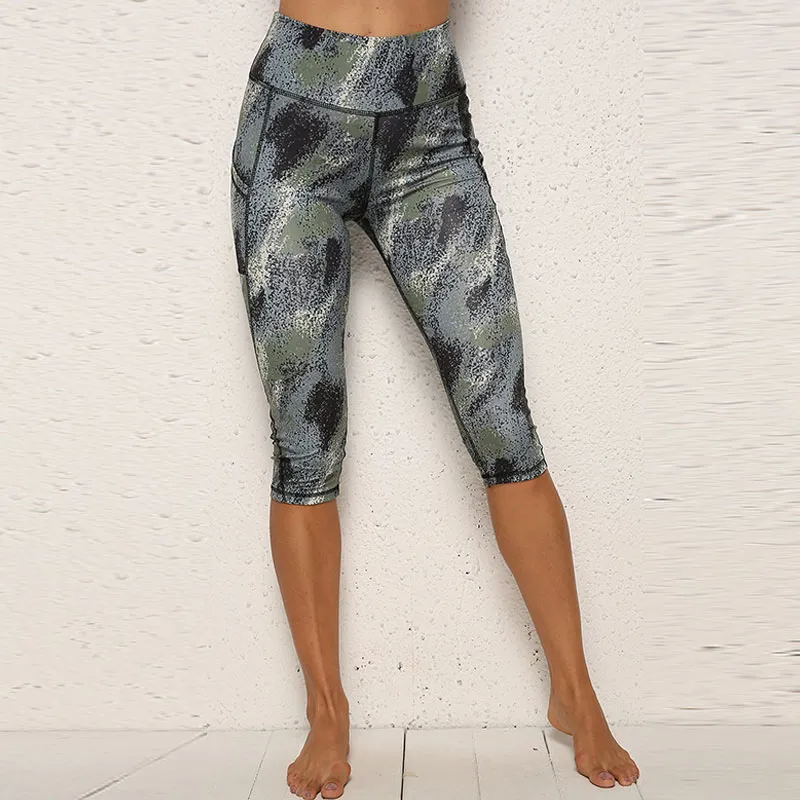 Capri Side Pocket Leggings  Castello Clothing Line   